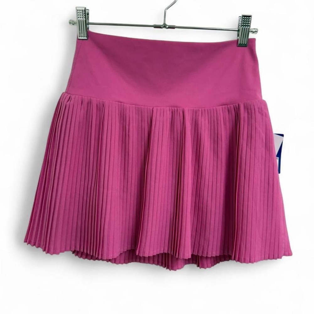 Joy Lab pink pleated skirt with built-in shorts